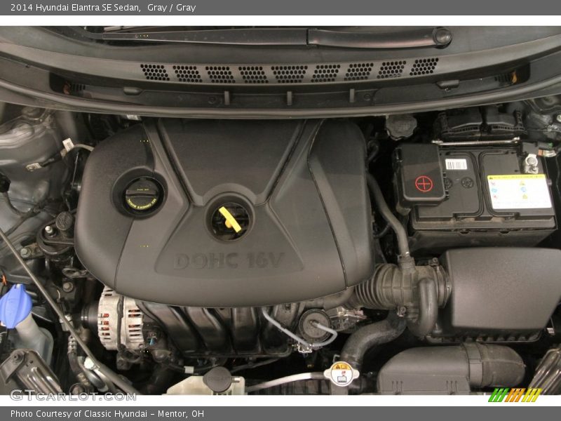 Gray / Gray 2014 Hyundai Elantra SE Sedan