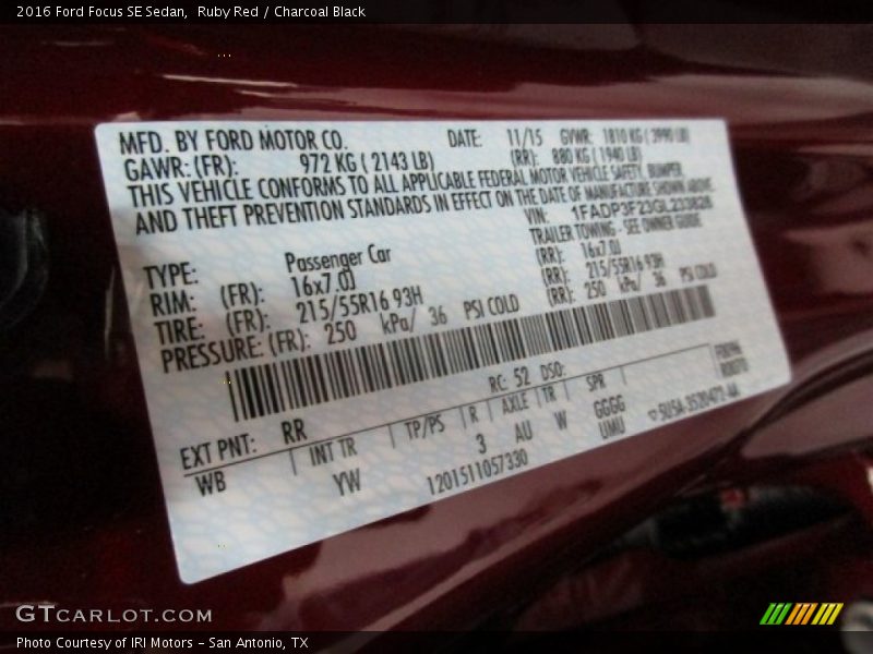 Ruby Red / Charcoal Black 2016 Ford Focus SE Sedan