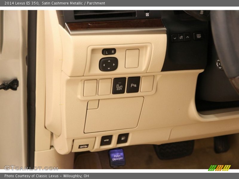 Satin Cashmere Metallic / Parchment 2014 Lexus ES 350