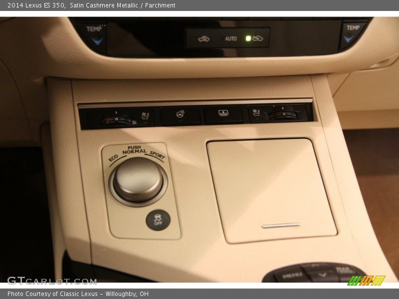 Satin Cashmere Metallic / Parchment 2014 Lexus ES 350