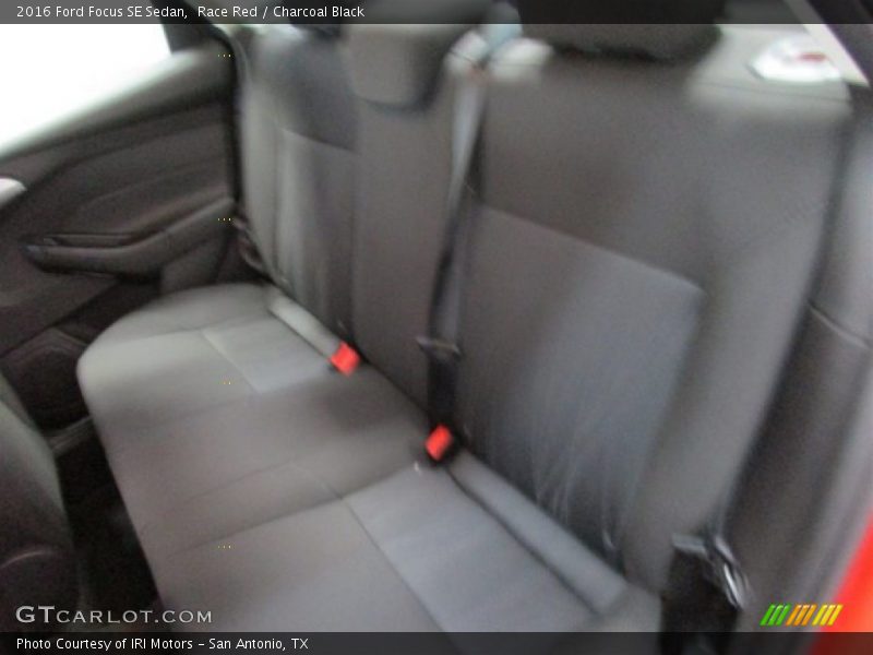 Race Red / Charcoal Black 2016 Ford Focus SE Sedan