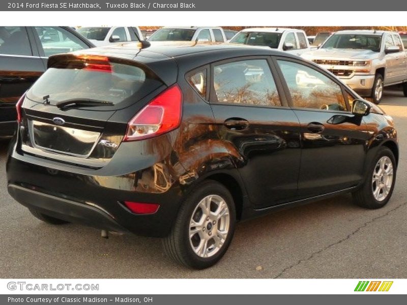 Tuxedo Black / Charcoal Black 2014 Ford Fiesta SE Hatchback