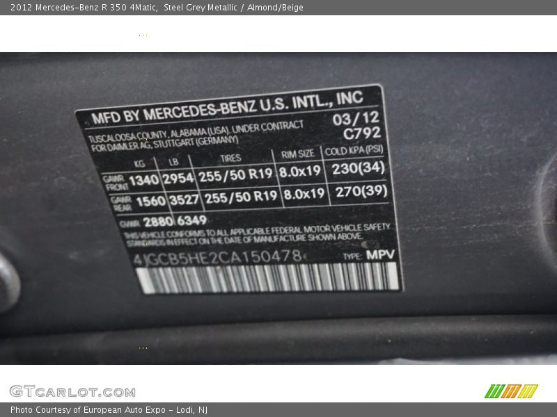 Steel Grey Metallic / Almond/Beige 2012 Mercedes-Benz R 350 4Matic