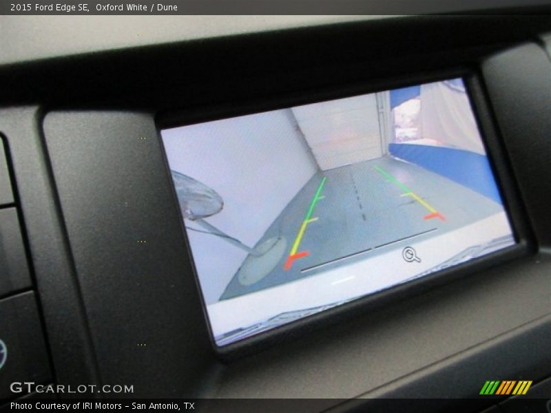 Oxford White / Dune 2015 Ford Edge SE