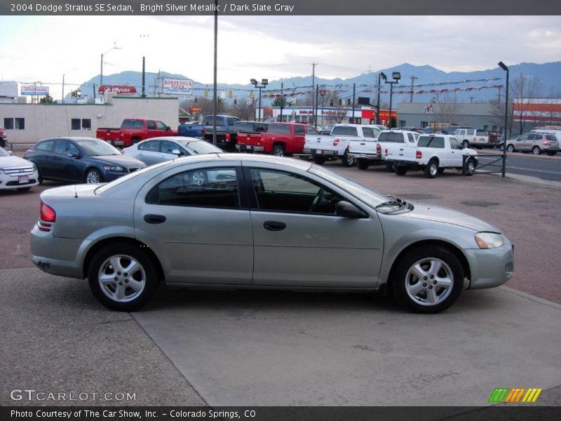 Bright Silver Metallic / Dark Slate Gray 2004 Dodge Stratus SE Sedan