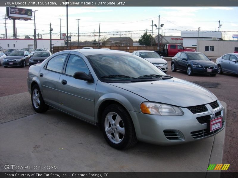 Bright Silver Metallic / Dark Slate Gray 2004 Dodge Stratus SE Sedan