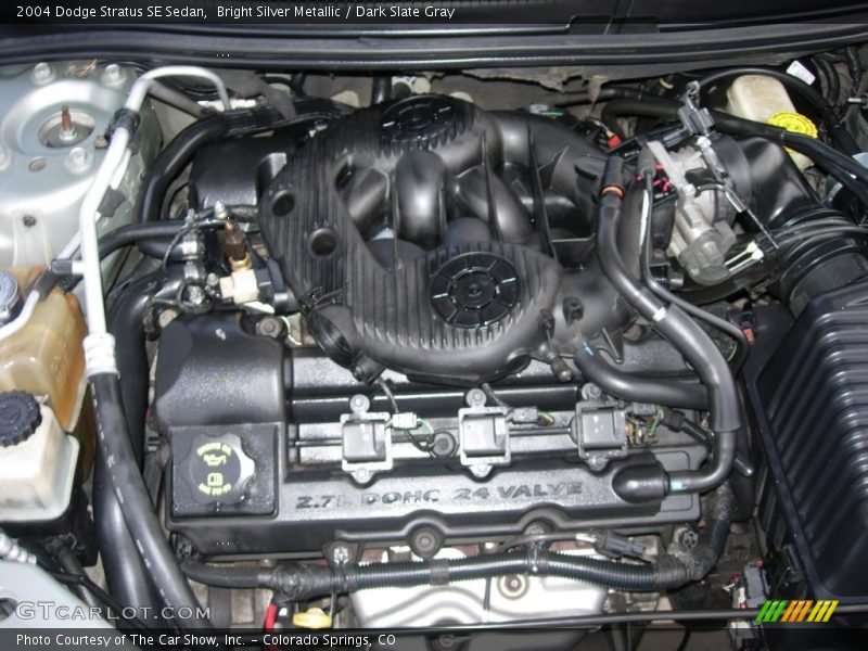Bright Silver Metallic / Dark Slate Gray 2004 Dodge Stratus SE Sedan