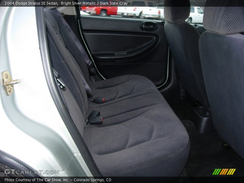 Bright Silver Metallic / Dark Slate Gray 2004 Dodge Stratus SE Sedan