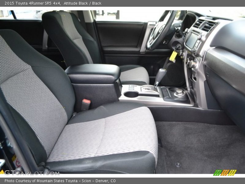 Attitude Black / Black 2015 Toyota 4Runner SR5 4x4