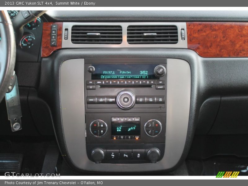 Summit White / Ebony 2013 GMC Yukon SLT 4x4