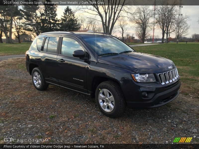 Maximum Steel Metallic / Dark Slate Gray 2016 Jeep Compass Sport