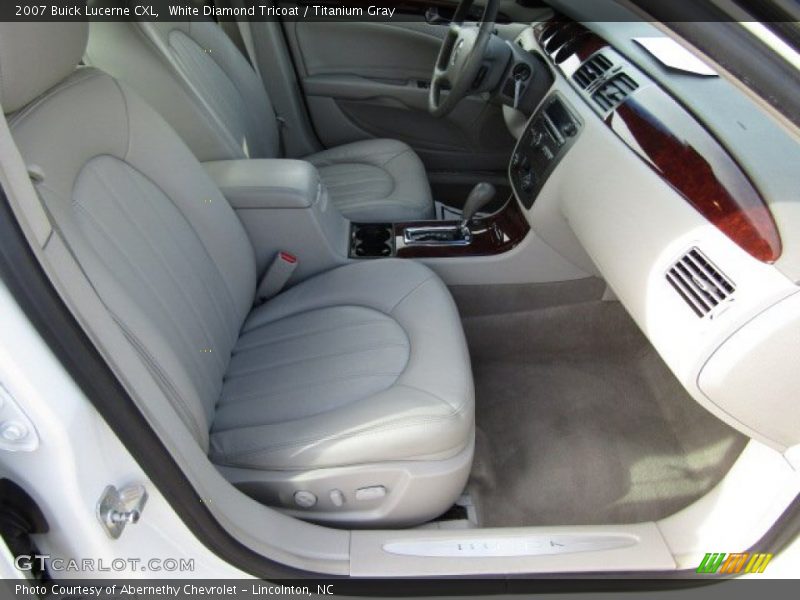 White Diamond Tricoat / Titanium Gray 2007 Buick Lucerne CXL