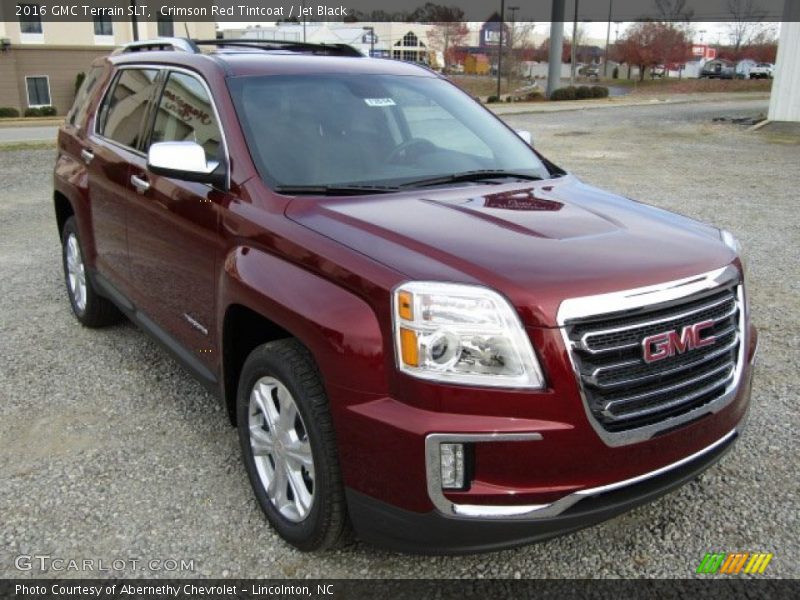 Front 3/4 View of 2016 Terrain SLT
