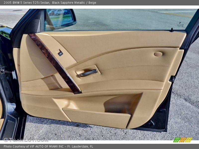 Black Sapphire Metallic / Beige 2005 BMW 5 Series 525i Sedan