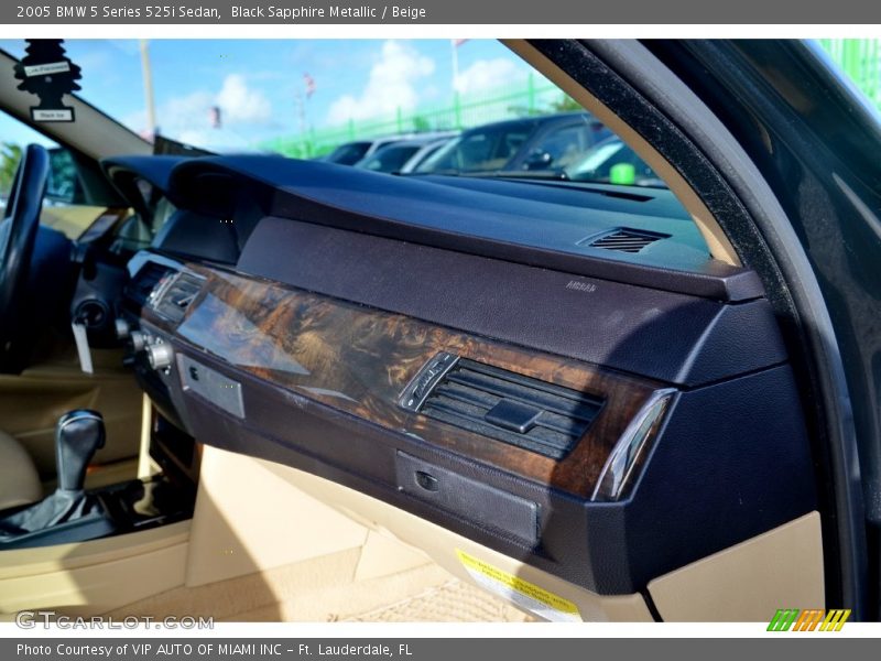 Black Sapphire Metallic / Beige 2005 BMW 5 Series 525i Sedan