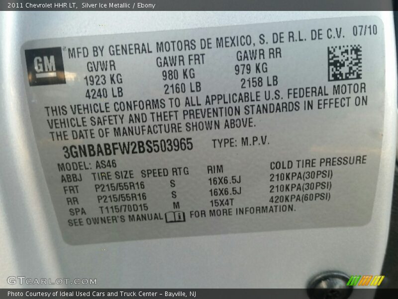 Silver Ice Metallic / Ebony 2011 Chevrolet HHR LT