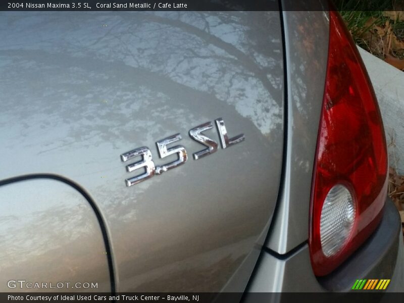 Coral Sand Metallic / Cafe Latte 2004 Nissan Maxima 3.5 SL