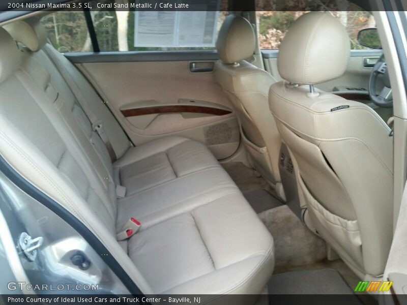 Coral Sand Metallic / Cafe Latte 2004 Nissan Maxima 3.5 SL