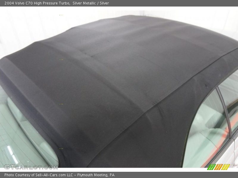 Silver Metallic / Silver 2004 Volvo C70 High Pressure Turbo