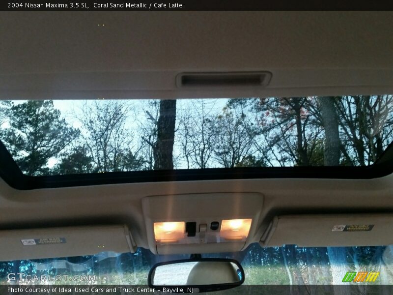 Coral Sand Metallic / Cafe Latte 2004 Nissan Maxima 3.5 SL