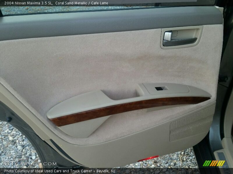 Coral Sand Metallic / Cafe Latte 2004 Nissan Maxima 3.5 SL