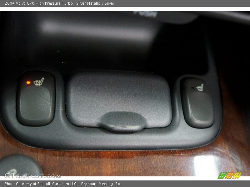 Silver Metallic / Silver 2004 Volvo C70 High Pressure Turbo