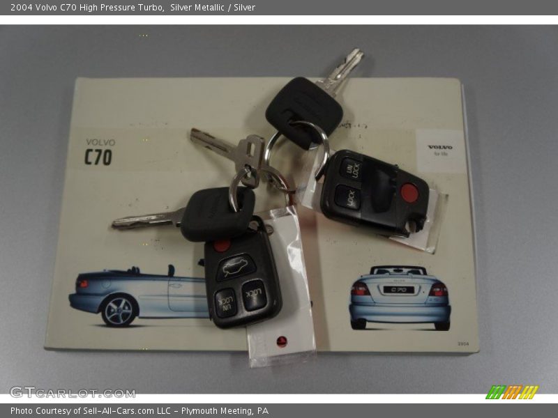 Silver Metallic / Silver 2004 Volvo C70 High Pressure Turbo