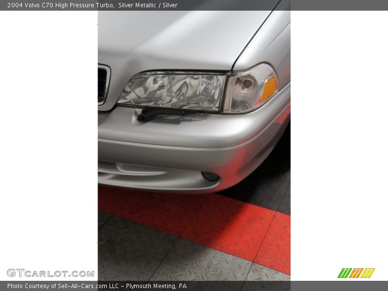 Silver Metallic / Silver 2004 Volvo C70 High Pressure Turbo