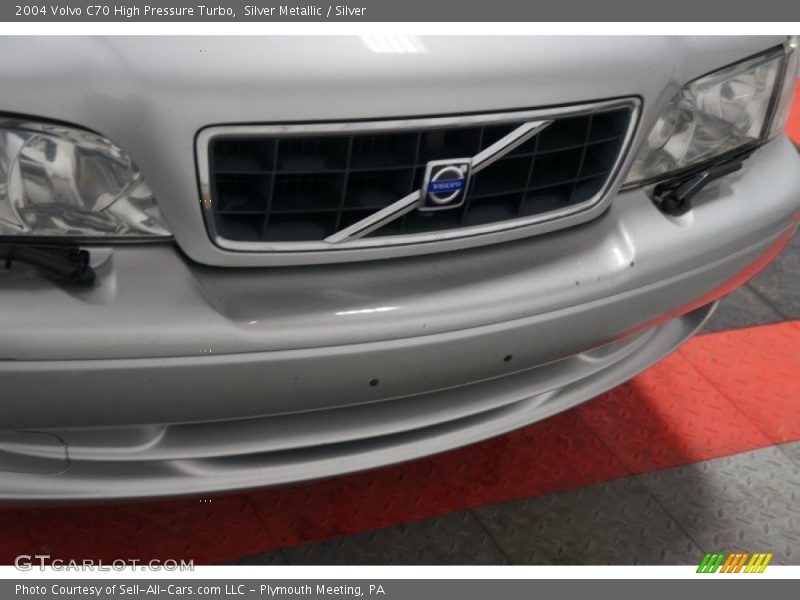 Silver Metallic / Silver 2004 Volvo C70 High Pressure Turbo