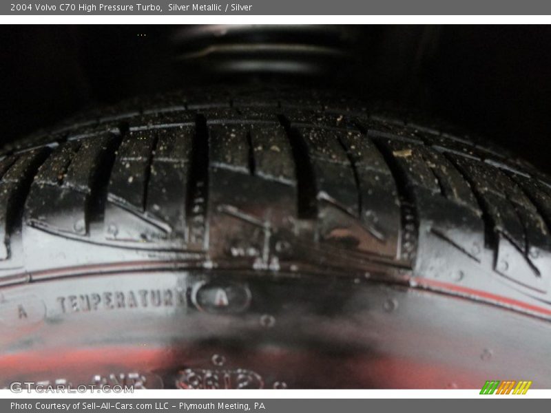 Silver Metallic / Silver 2004 Volvo C70 High Pressure Turbo