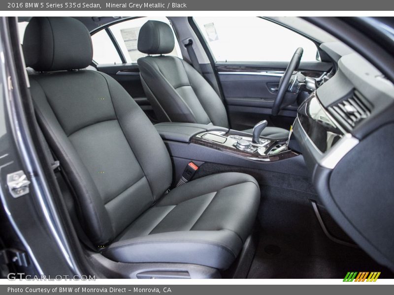 Mineral Grey Metallic / Black 2016 BMW 5 Series 535d Sedan