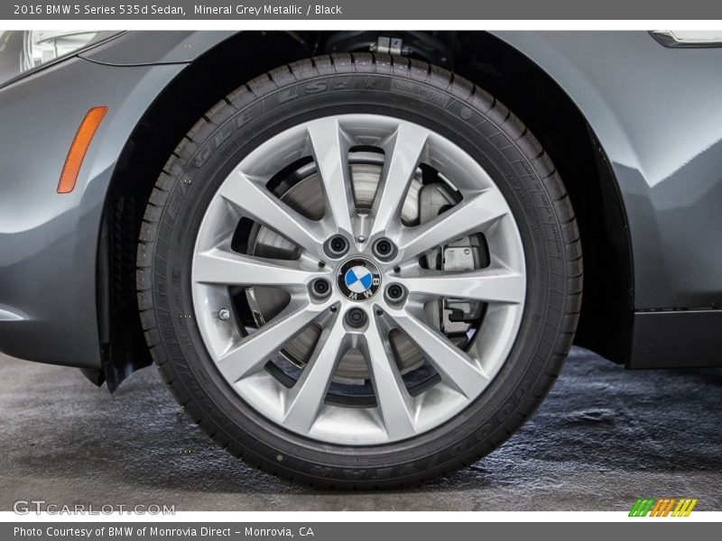 Mineral Grey Metallic / Black 2016 BMW 5 Series 535d Sedan