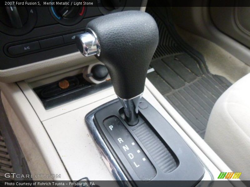 Merlot Metallic / Light Stone 2007 Ford Fusion S