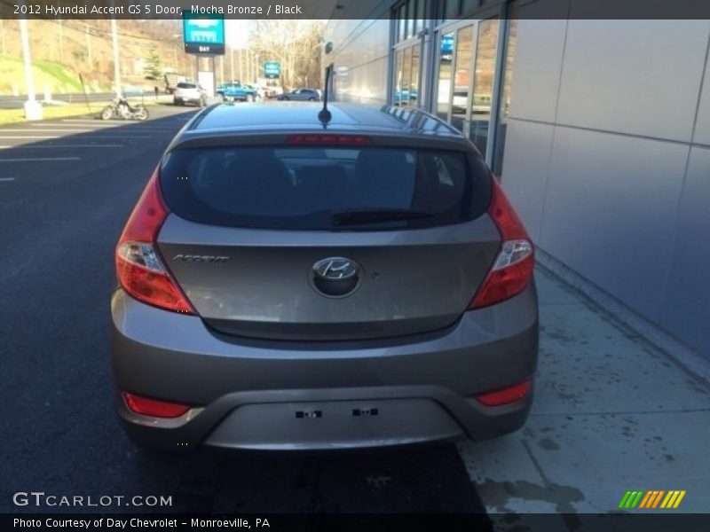 Mocha Bronze / Black 2012 Hyundai Accent GS 5 Door