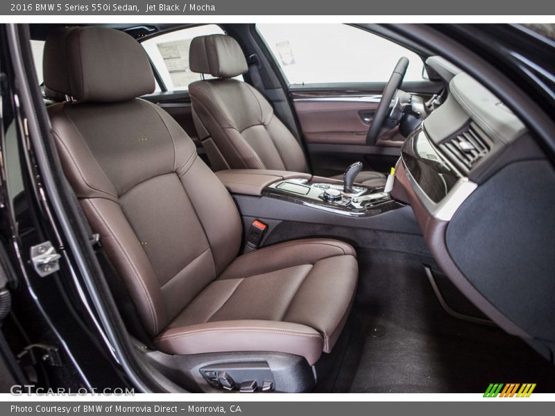 Front Seat of 2016 5 Series 550i Sedan