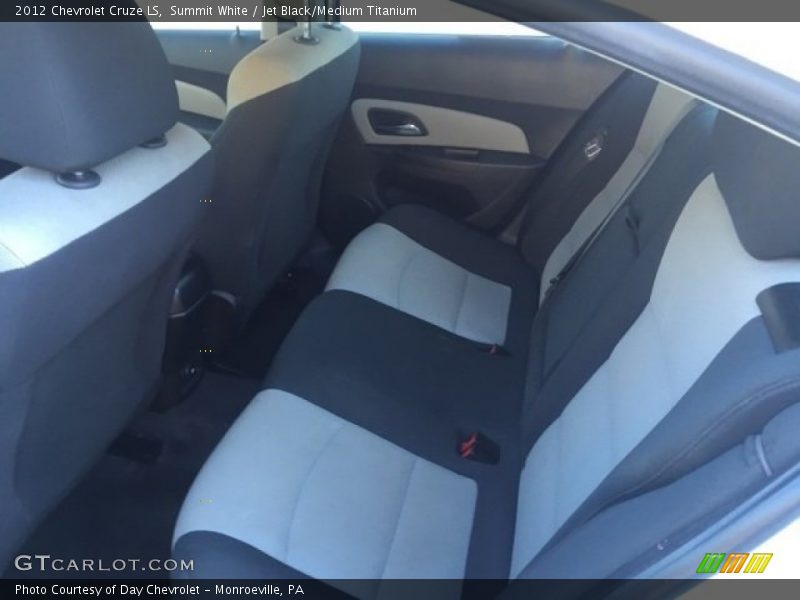 Summit White / Jet Black/Medium Titanium 2012 Chevrolet Cruze LS