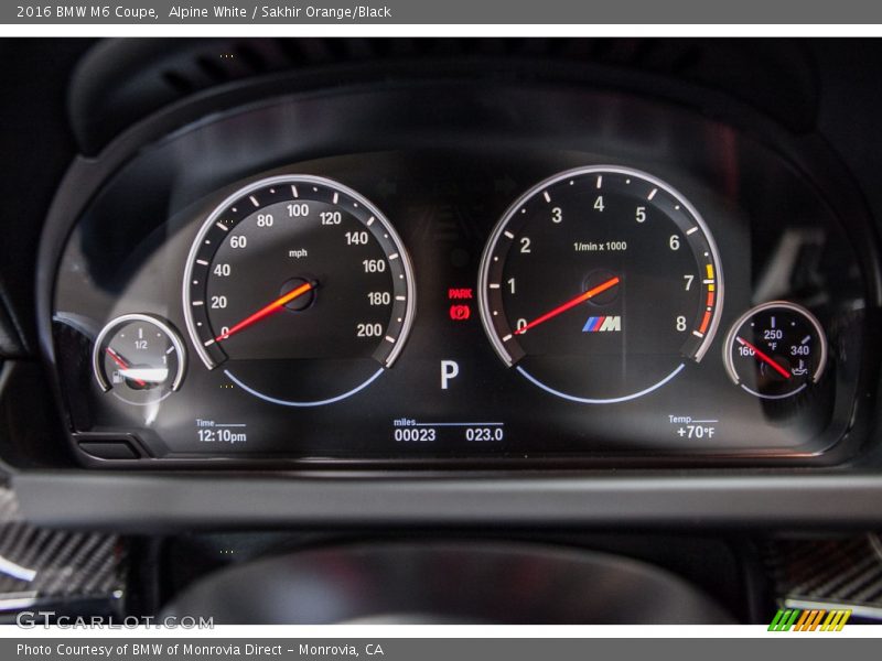  2016 M6 Coupe Coupe Gauges