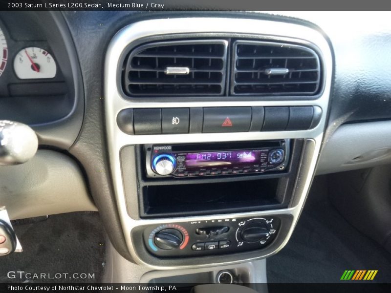 Medium Blue / Gray 2003 Saturn L Series L200 Sedan