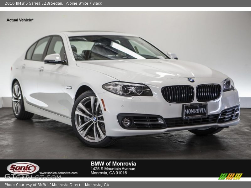 Alpine White / Black 2016 BMW 5 Series 528i Sedan