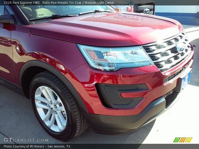 Ruby Red Metallic Tri-Coat / Medium Light Camel 2016 Ford Explorer FWD