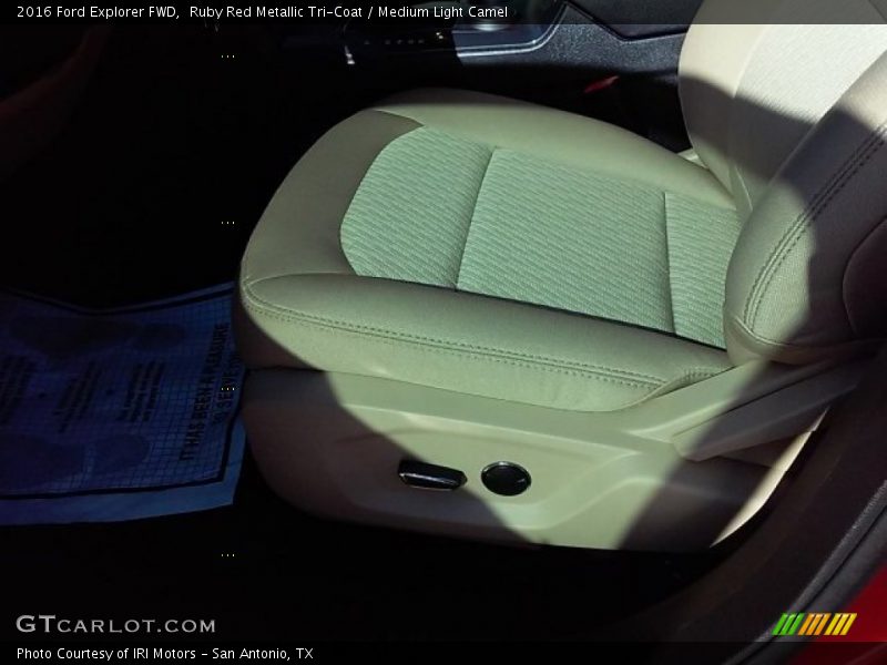 Ruby Red Metallic Tri-Coat / Medium Light Camel 2016 Ford Explorer FWD