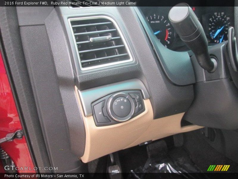 Ruby Red Metallic Tri-Coat / Medium Light Camel 2016 Ford Explorer FWD