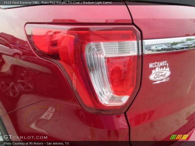 Ruby Red Metallic Tri-Coat / Medium Light Camel 2016 Ford Explorer FWD