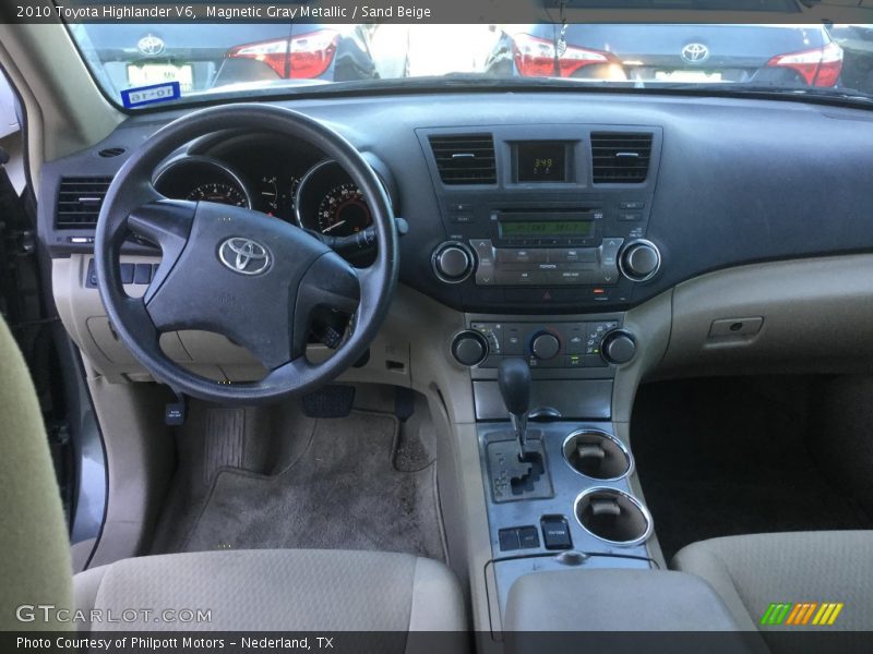Magnetic Gray Metallic / Sand Beige 2010 Toyota Highlander V6
