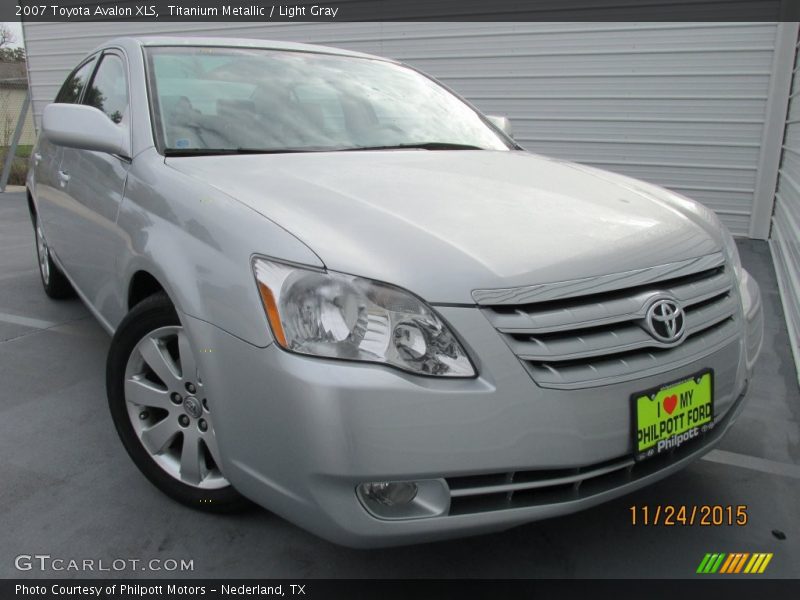 Titanium Metallic / Light Gray 2007 Toyota Avalon XLS