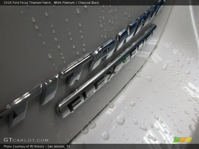 White Platinum / Charcoal Black 2016 Ford Focus Titanium Hatch