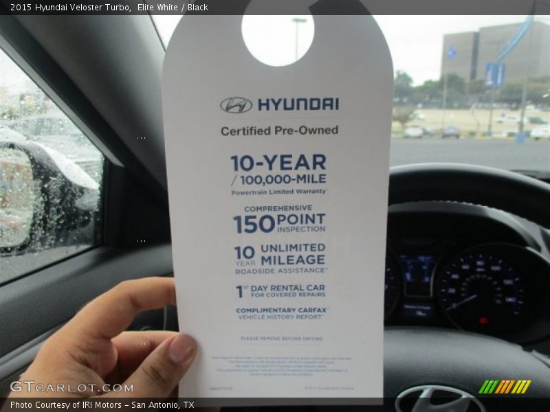 Elite White / Black 2015 Hyundai Veloster Turbo