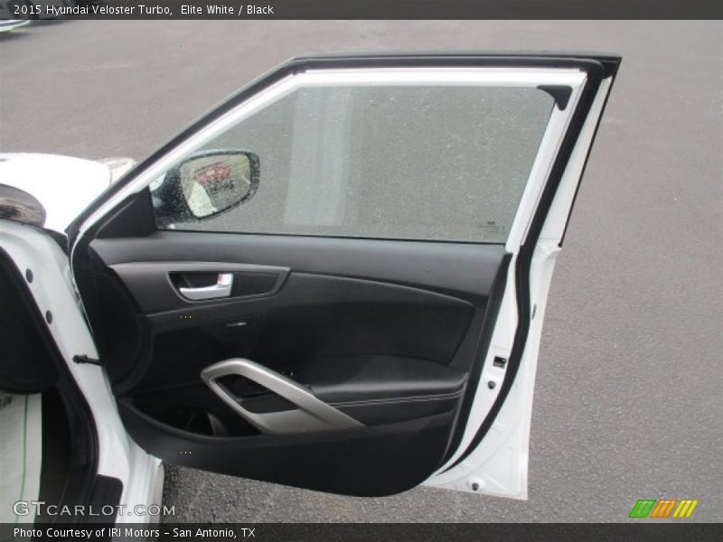 Elite White / Black 2015 Hyundai Veloster Turbo