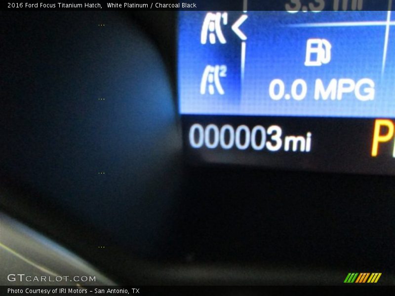 White Platinum / Charcoal Black 2016 Ford Focus Titanium Hatch