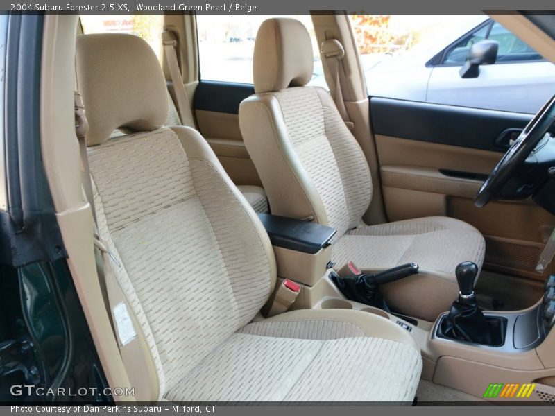 Woodland Green Pearl / Beige 2004 Subaru Forester 2.5 XS